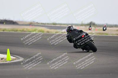 media/Apr-18-2025-TrackDaz (Fri) [[45f5874c44]]/C Group/Session 2 (Turn 10)/